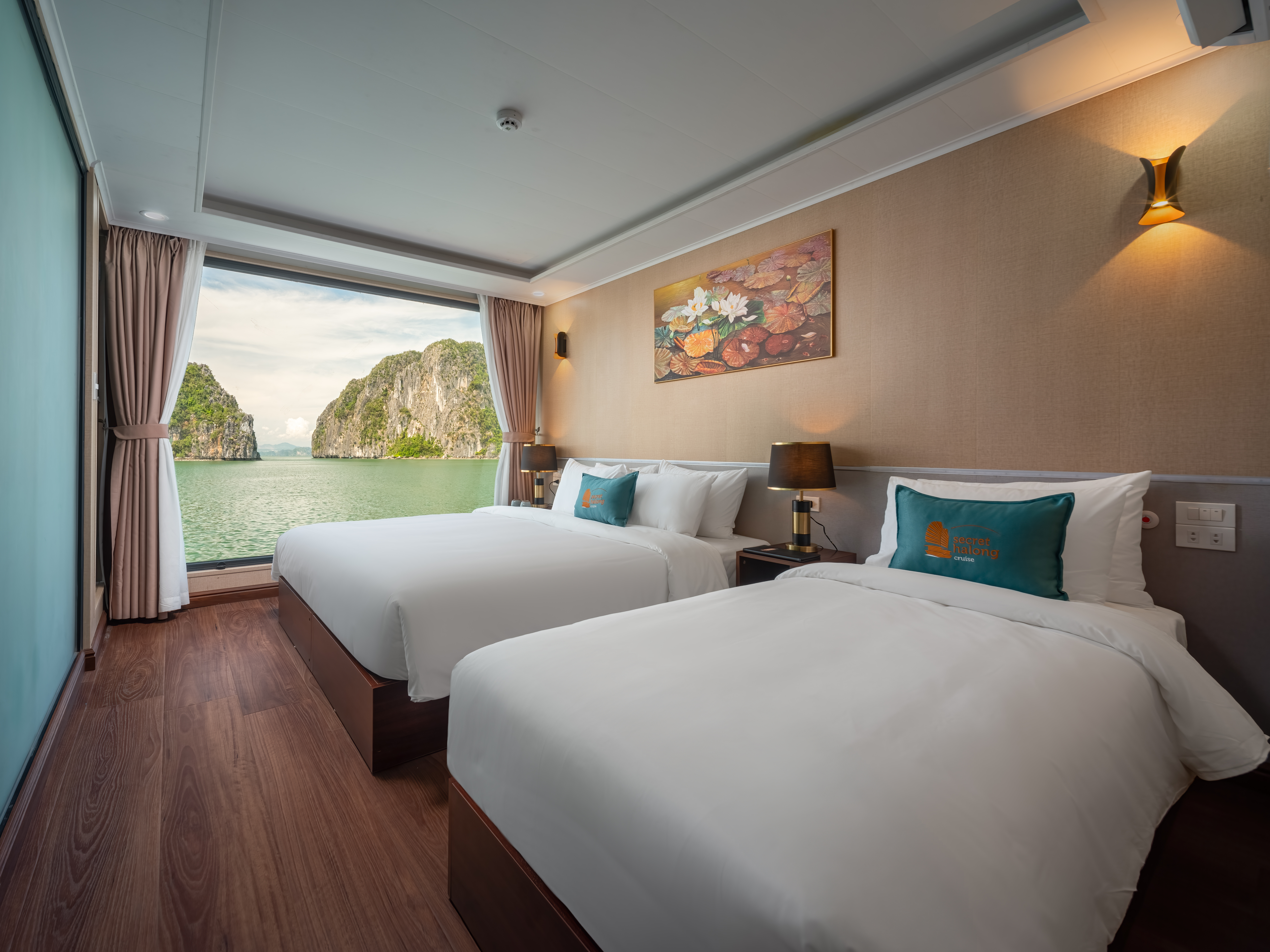 secret-halong-cruise-cabin