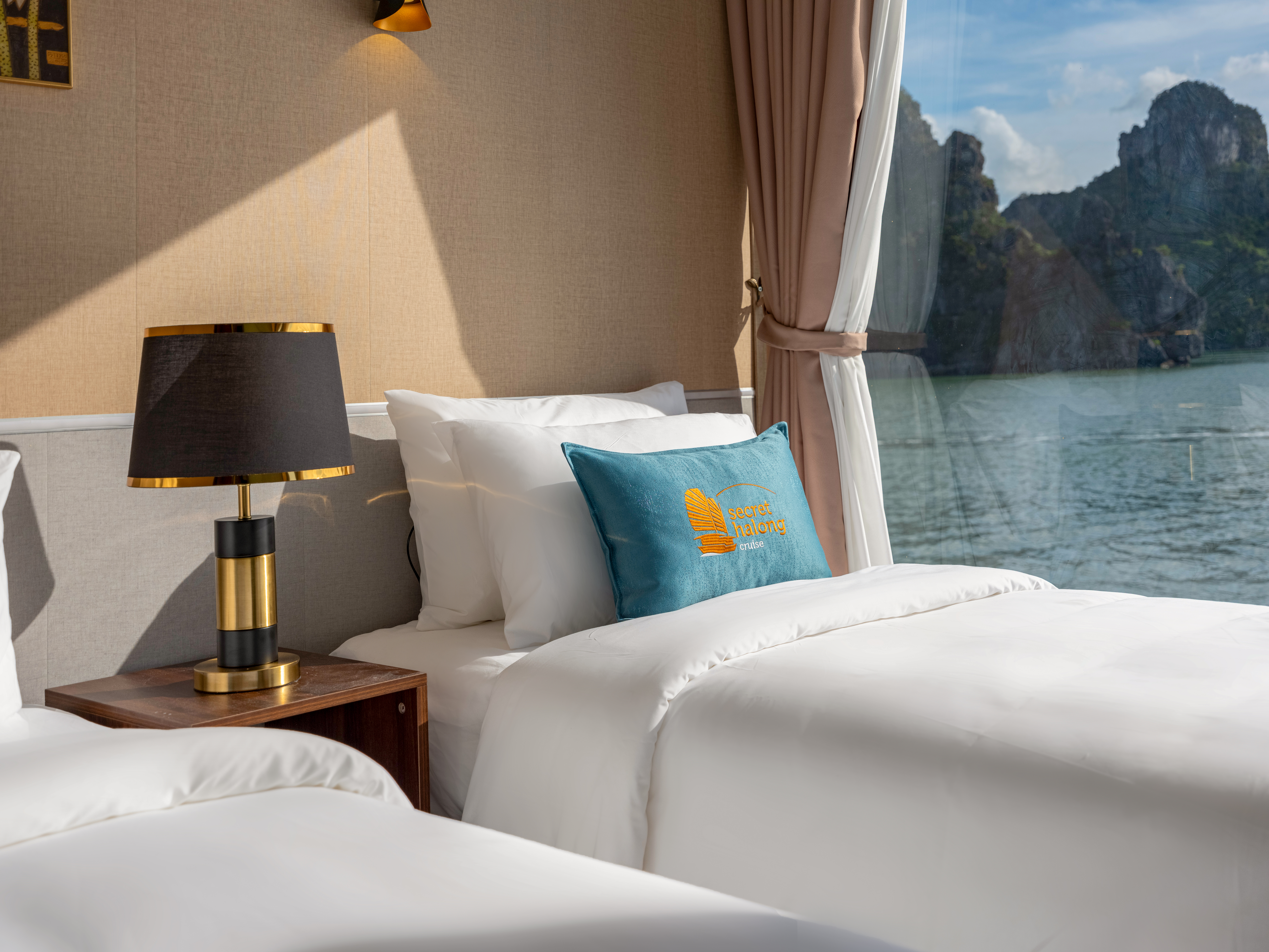 secretet-halong-cruisecruise-cabin