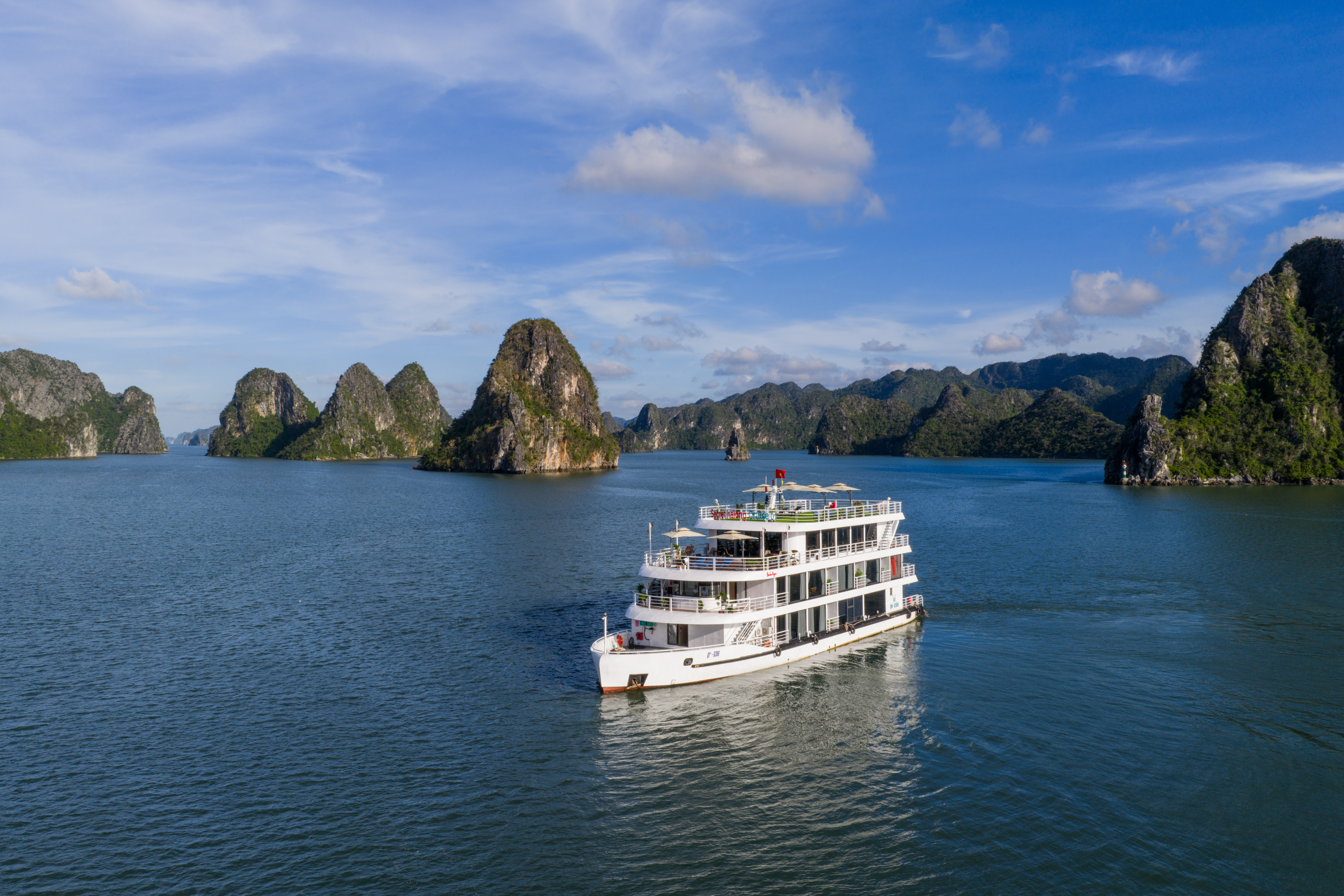 secret-halong-cruise