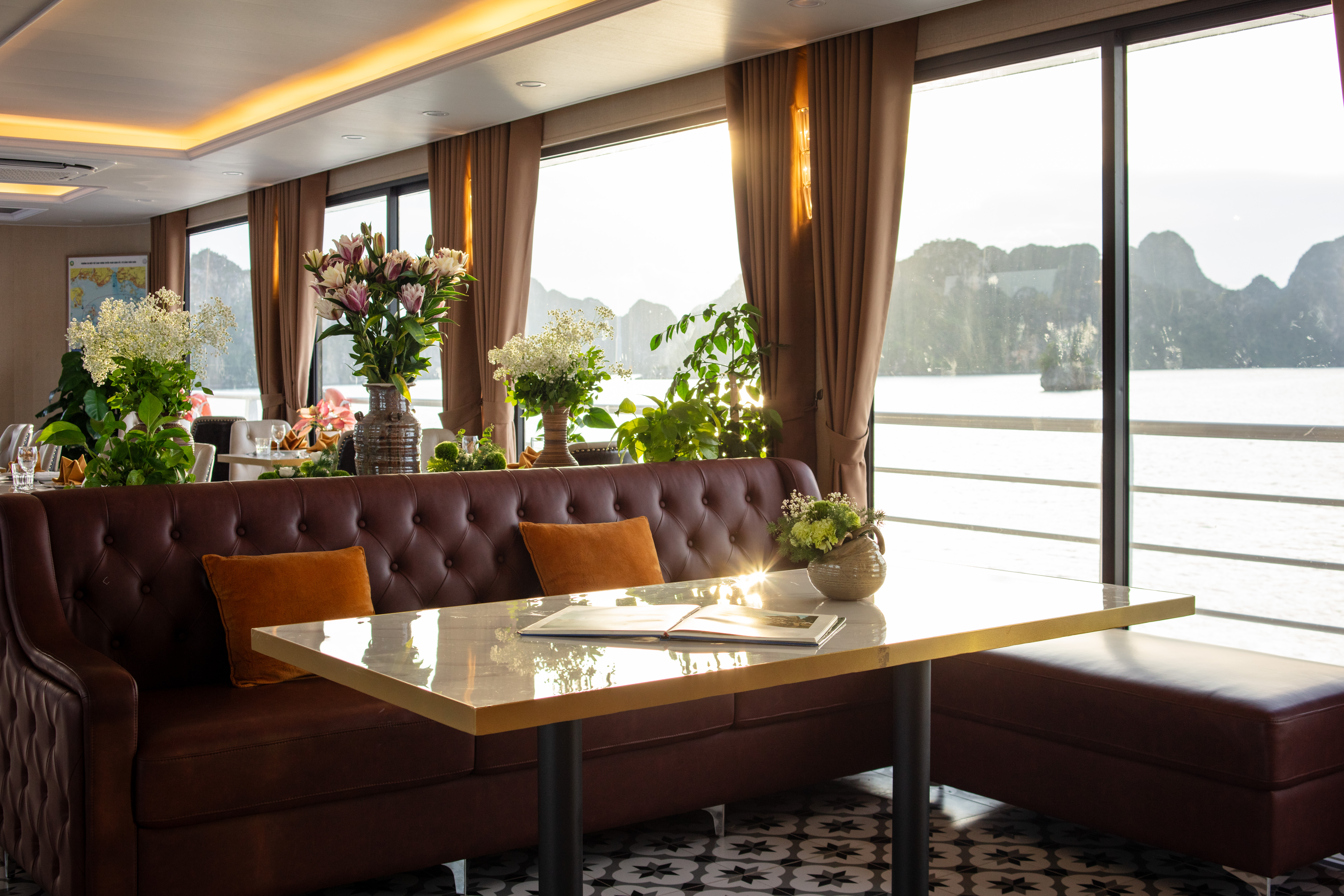 secret-halong-cruise