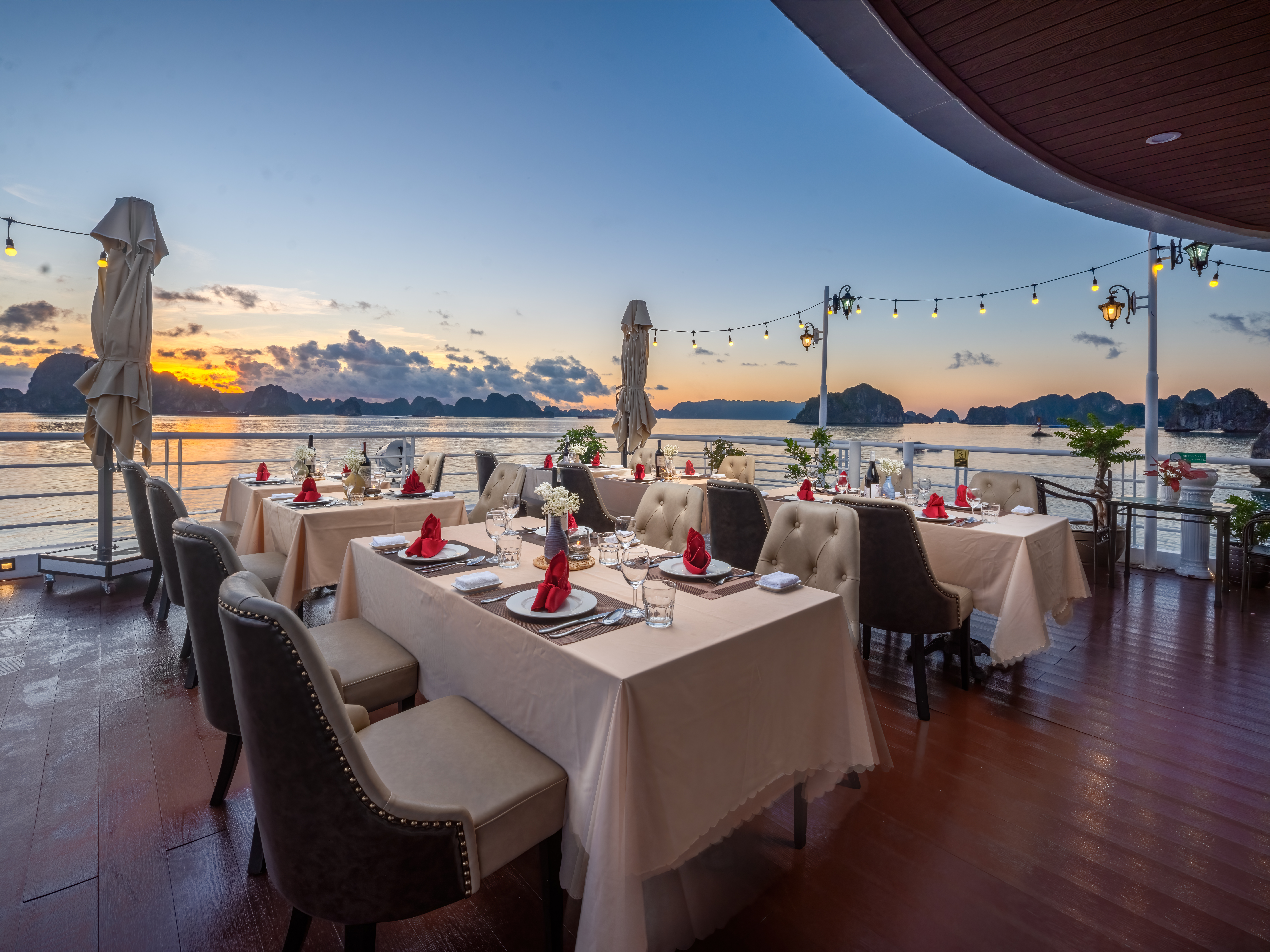 secret-halong-cruise